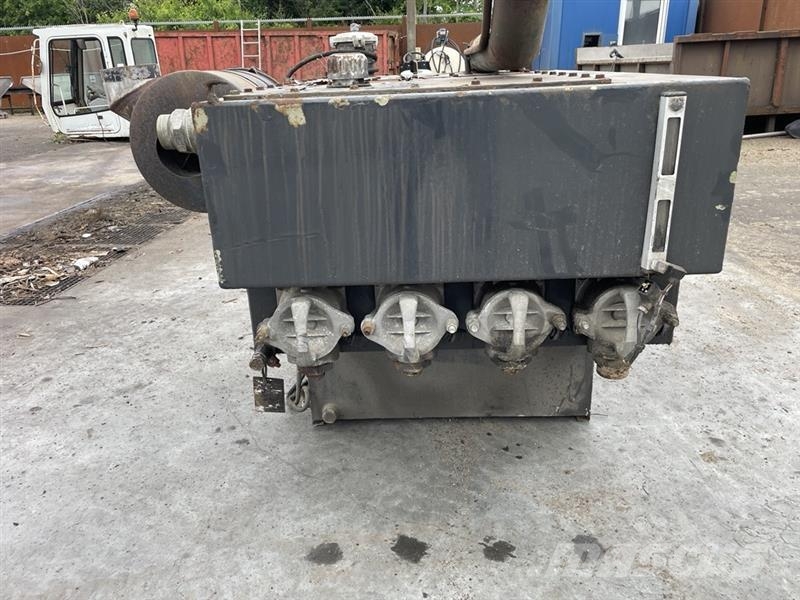 Kombitank (diesel/hydraulik) Diger parçalar