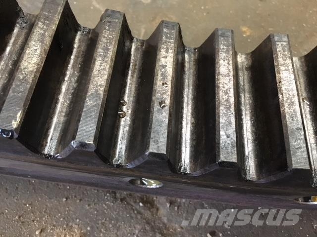 Krøjekrans ex. Volvo EW160D Diger parçalar