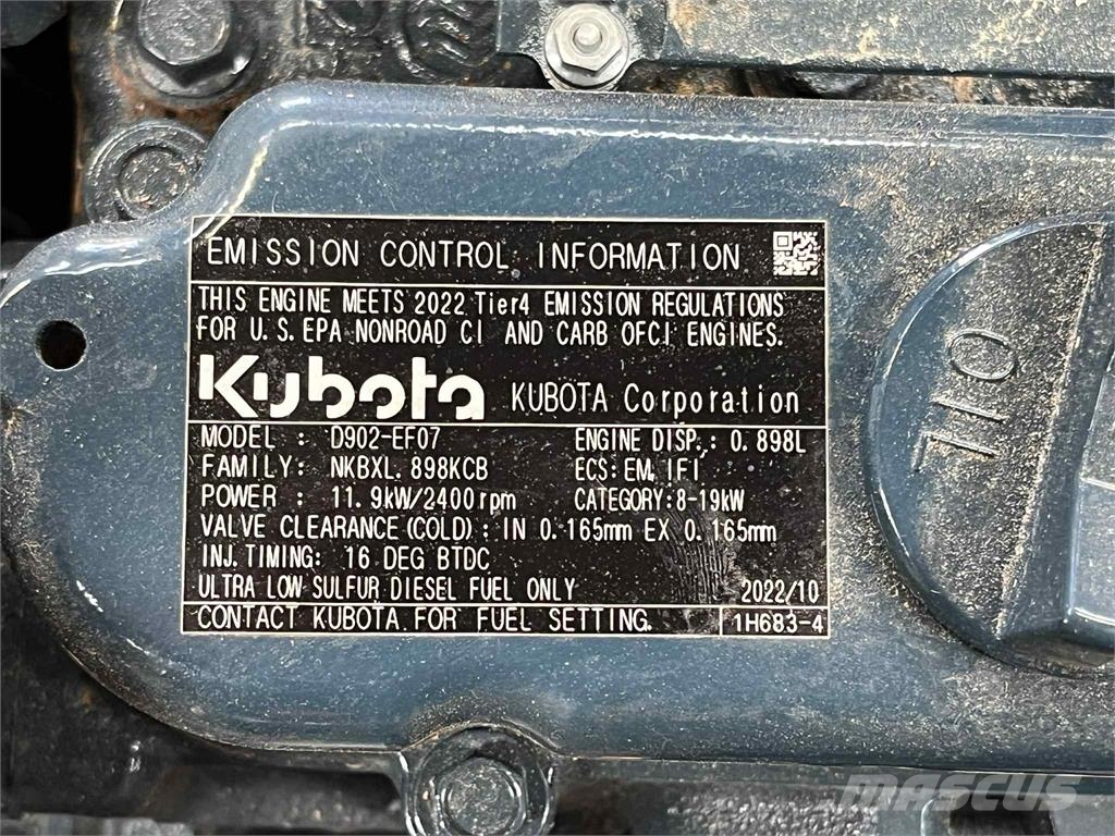 Kubota D902-EF07 motor Motores