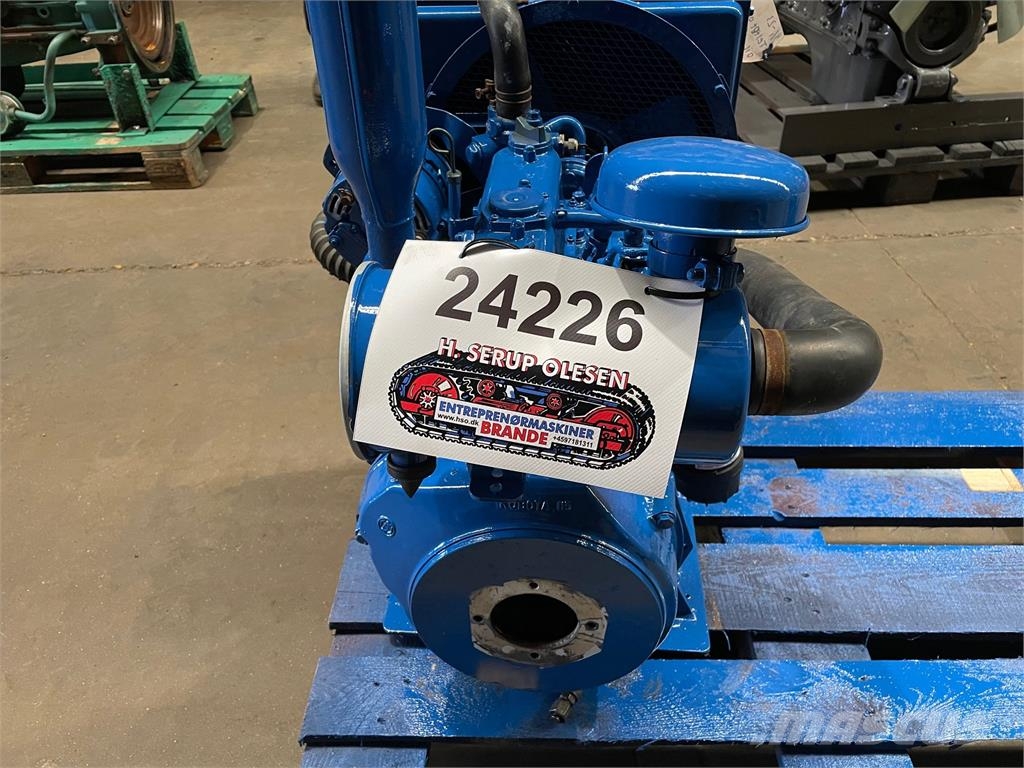 Kubota D905-ES motor 엔진