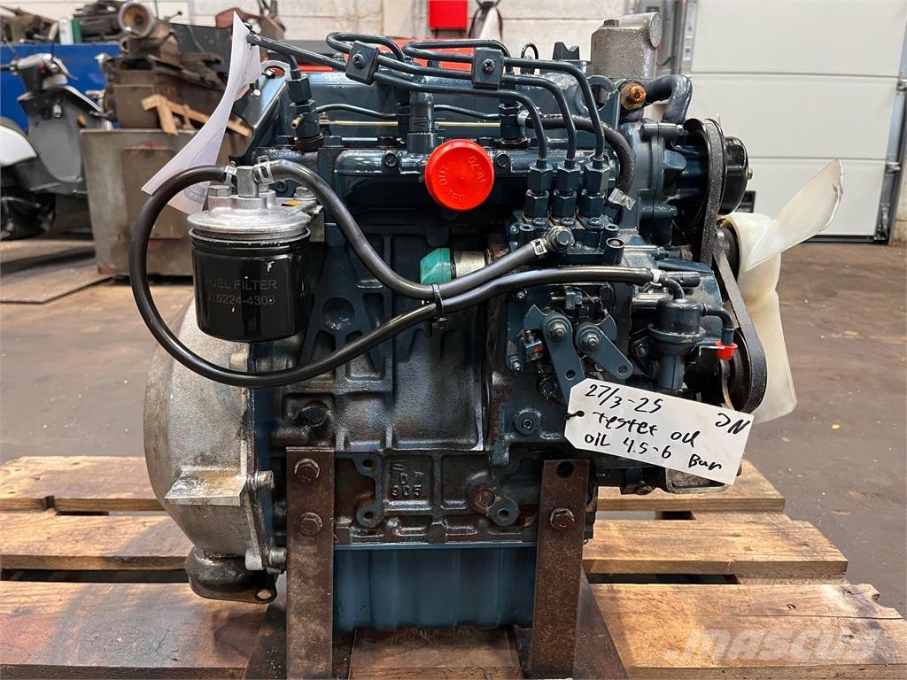 Kubota D905 motor 엔진