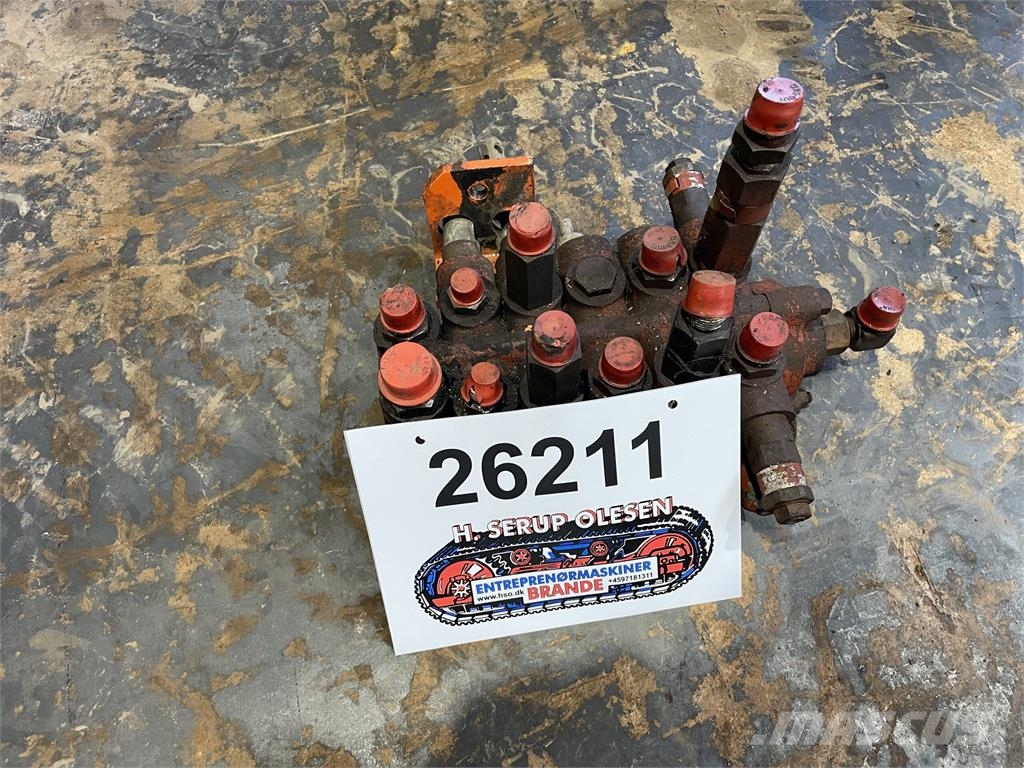 Kubota KH-28 ventilblok Υδραυλικά