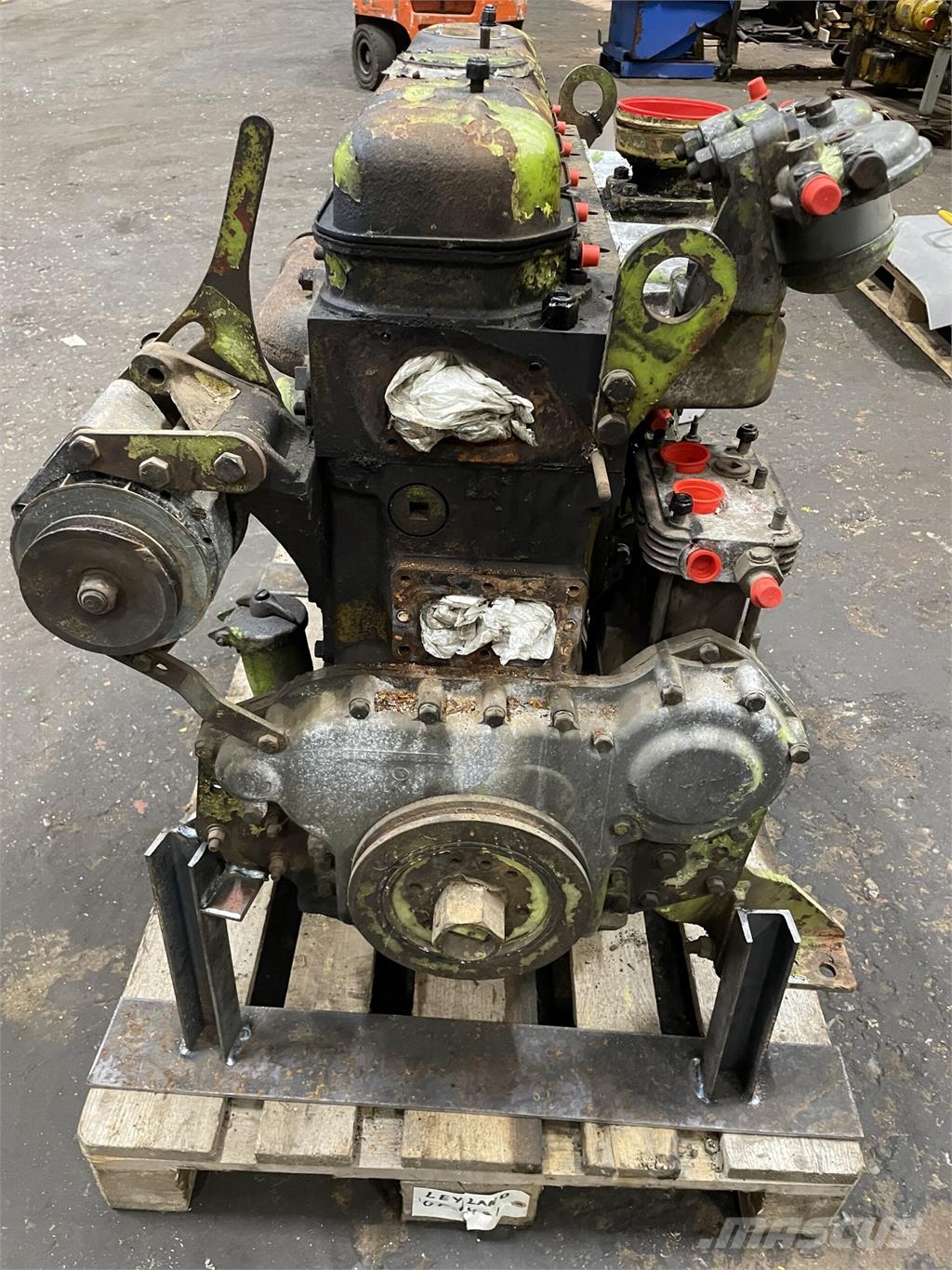 Leyland 401 OUE 3606A motor Motory