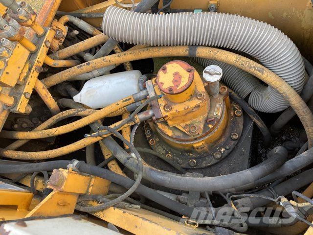 Liebherr R942HD-Sl Lit. til ophug Excavadoras sobre orugas