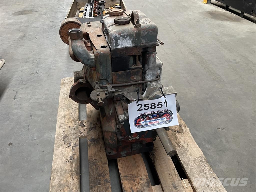 Lister SR2 motor Motorji