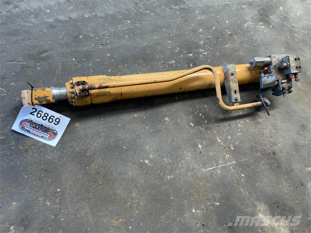 Løftecylinder til Case Gravemaskine Model 988 Hydraulika