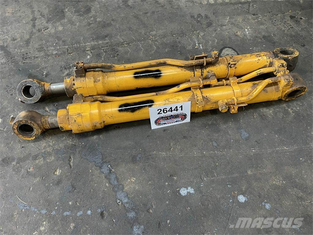  Løftecylinder til Hyundai Gravemaskine Model R110D Hydraulika