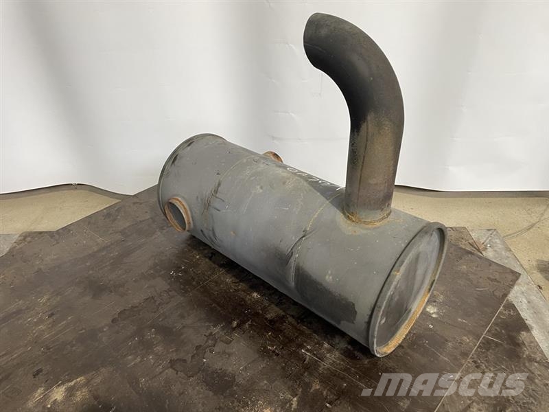 Lyddæmper til Volvo Gravemaskine Model EC240CL Motoren
