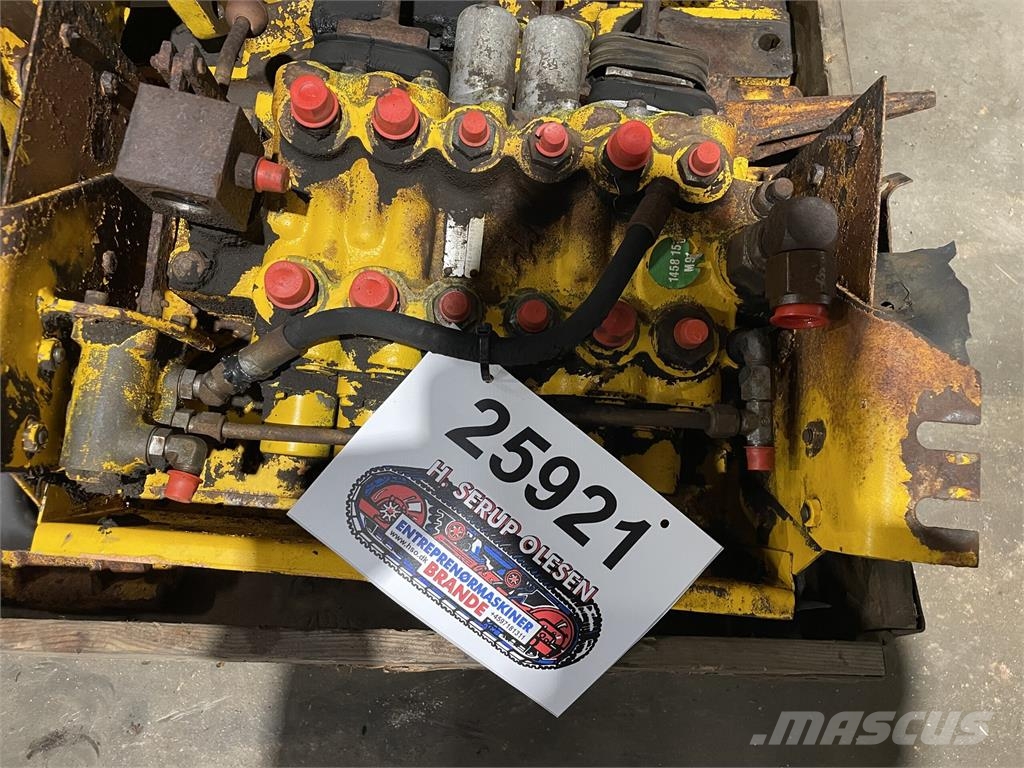 Massey Ferguson MF50BX hovedventilblok Υδραυλικά