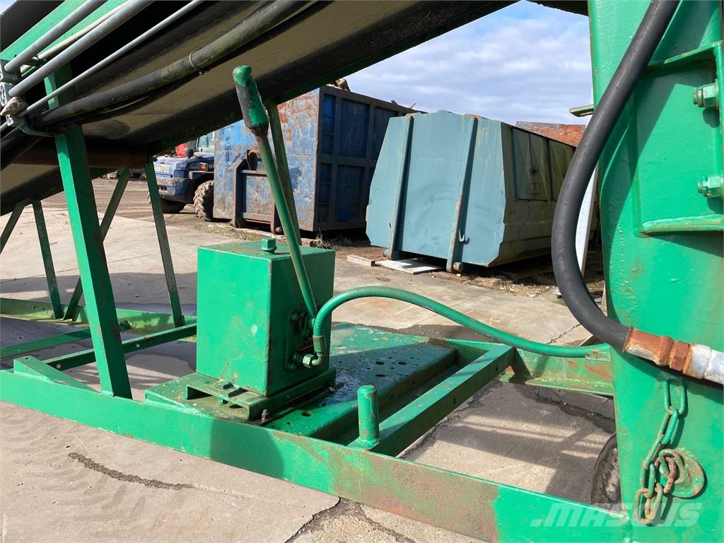 Powerscreen MKI el og hydraulisk drift. Equipos de clasificación de desechos