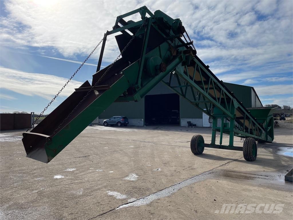 Powerscreen MKI el og hydraulisk drift. Equipos de clasificación de desechos