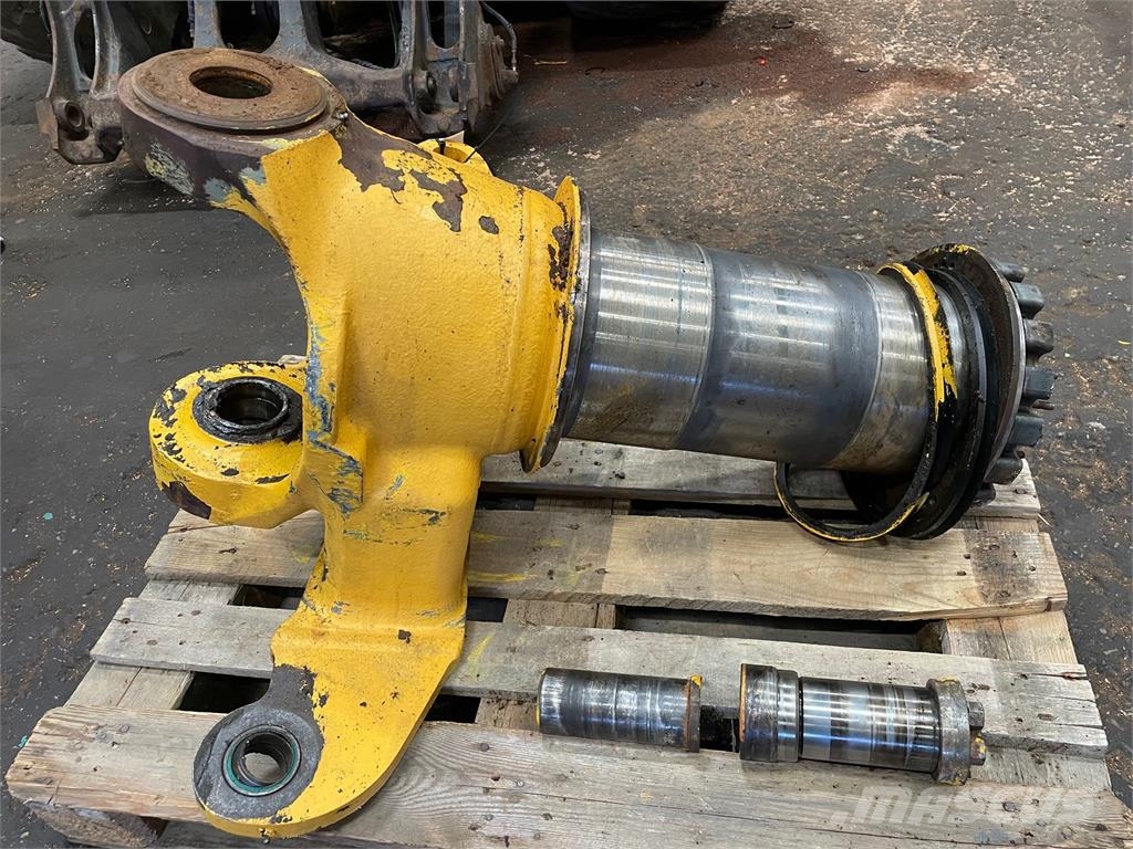 Rammeled ex. Volvo A25C, 6x6, s/no. V8942 Ďalšie komponenty