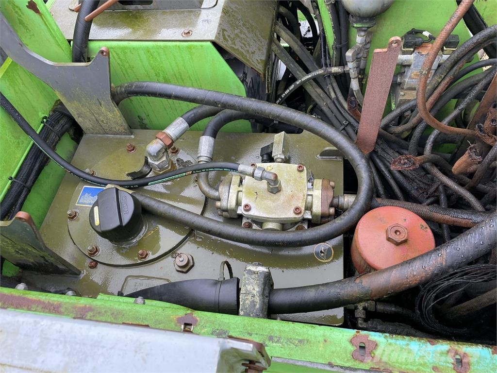 Sennebogen 821 til ophug Pelle sur chenilles