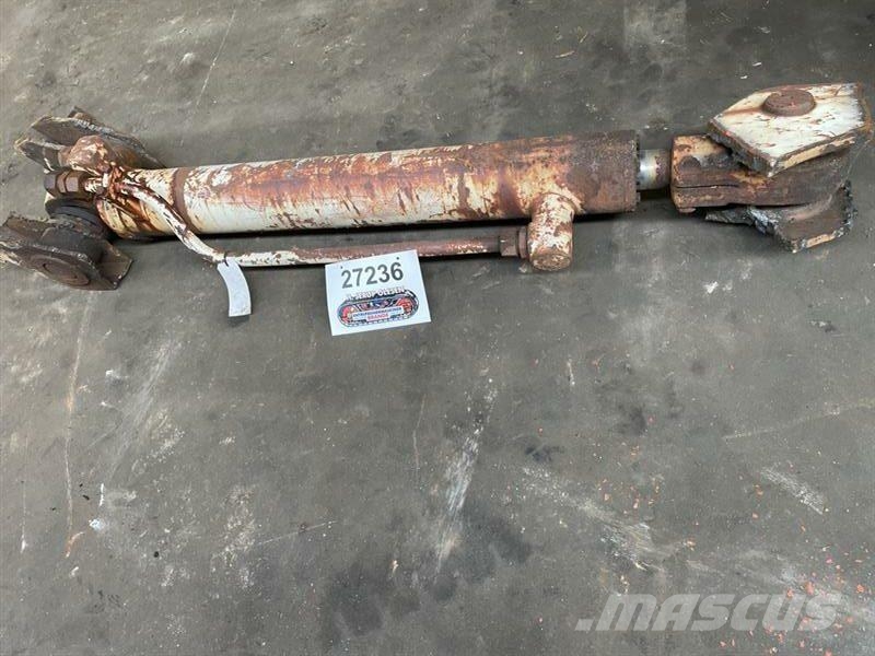 Skovlcylinder til O&K Gravemaskine Model RH6 Hydraulika