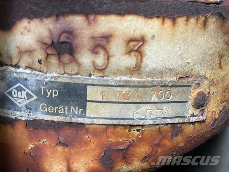 Skovlcylinder til O&K Gravemaskine Model RH6 Hydraulika