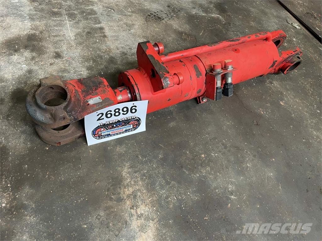  Skovlcylinder til O&K Læssemaskine Model L20 液压