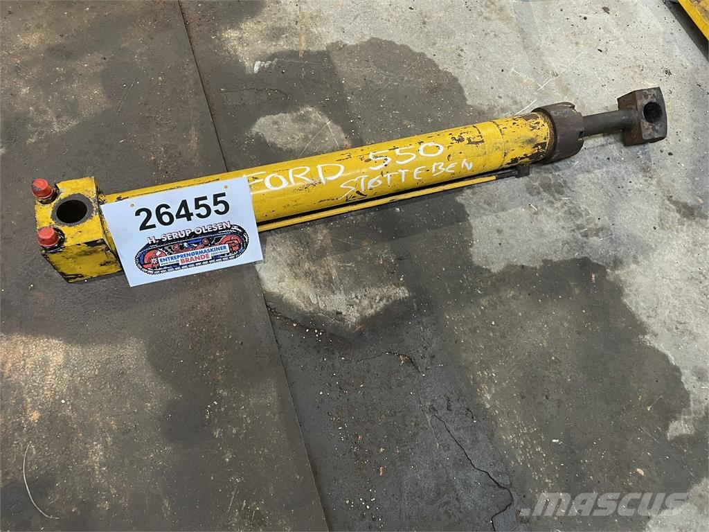 Støttebenscylinder til Ford Rendegraver Model 550 Hydraulika