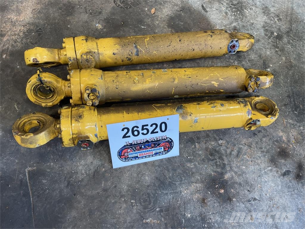 Styrecylinder til Volvo Læssemaskine Model L90 - 3 液压