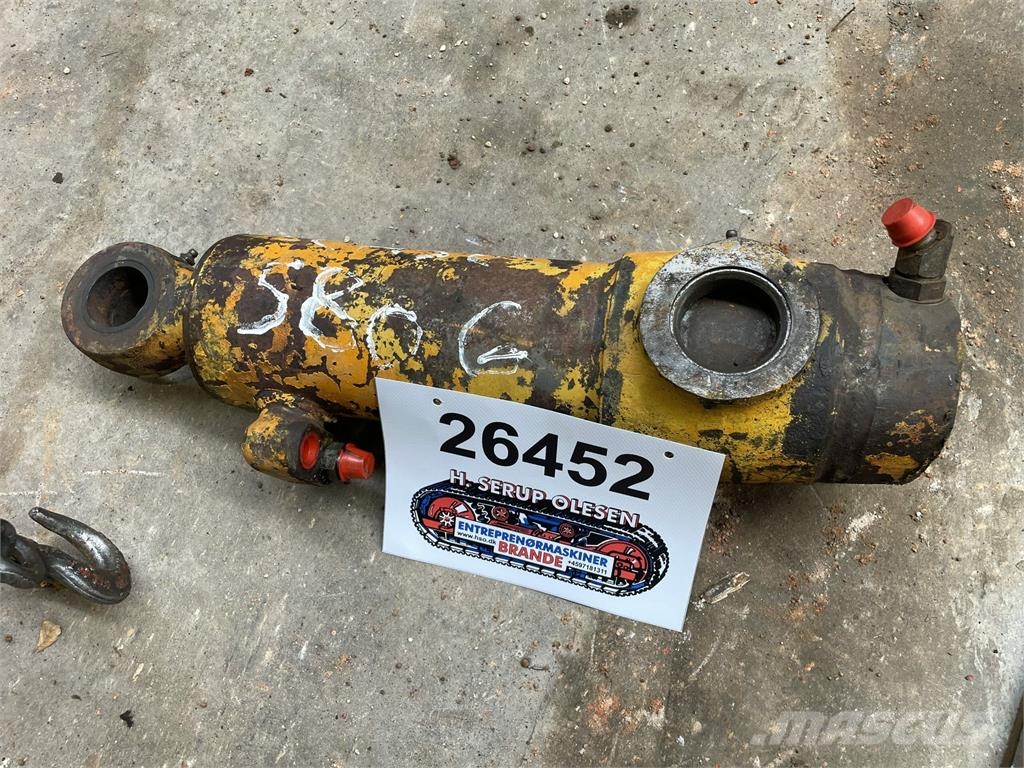 Svingcylinder til Case Rendegraver Model 580G Hydraulika