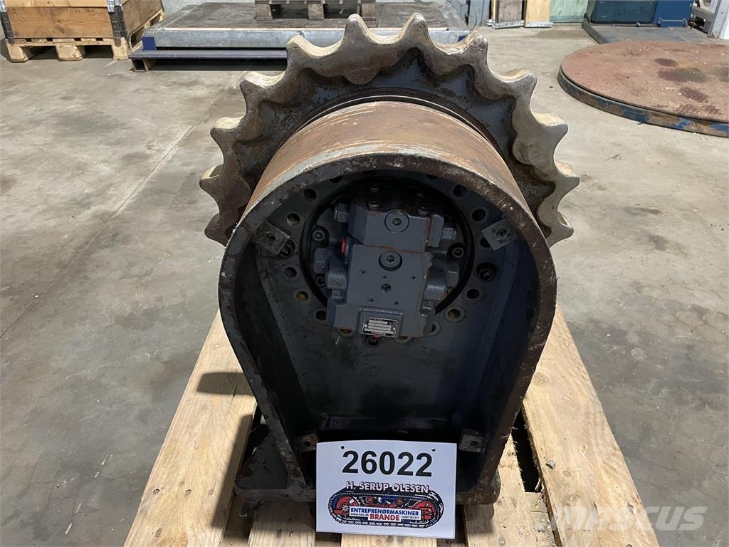 Takeuchi TB2150 køregear, højre side Transmissão