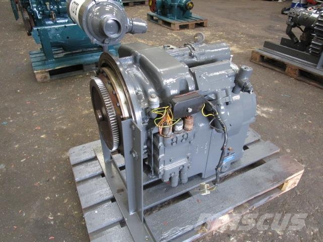 Transmission Clark Model 13.5HR28412-8 6-8 Μετάδοση κίνησης