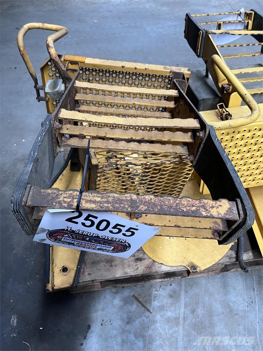  Trappe, Volvo L90E Ďalšie komponenty
