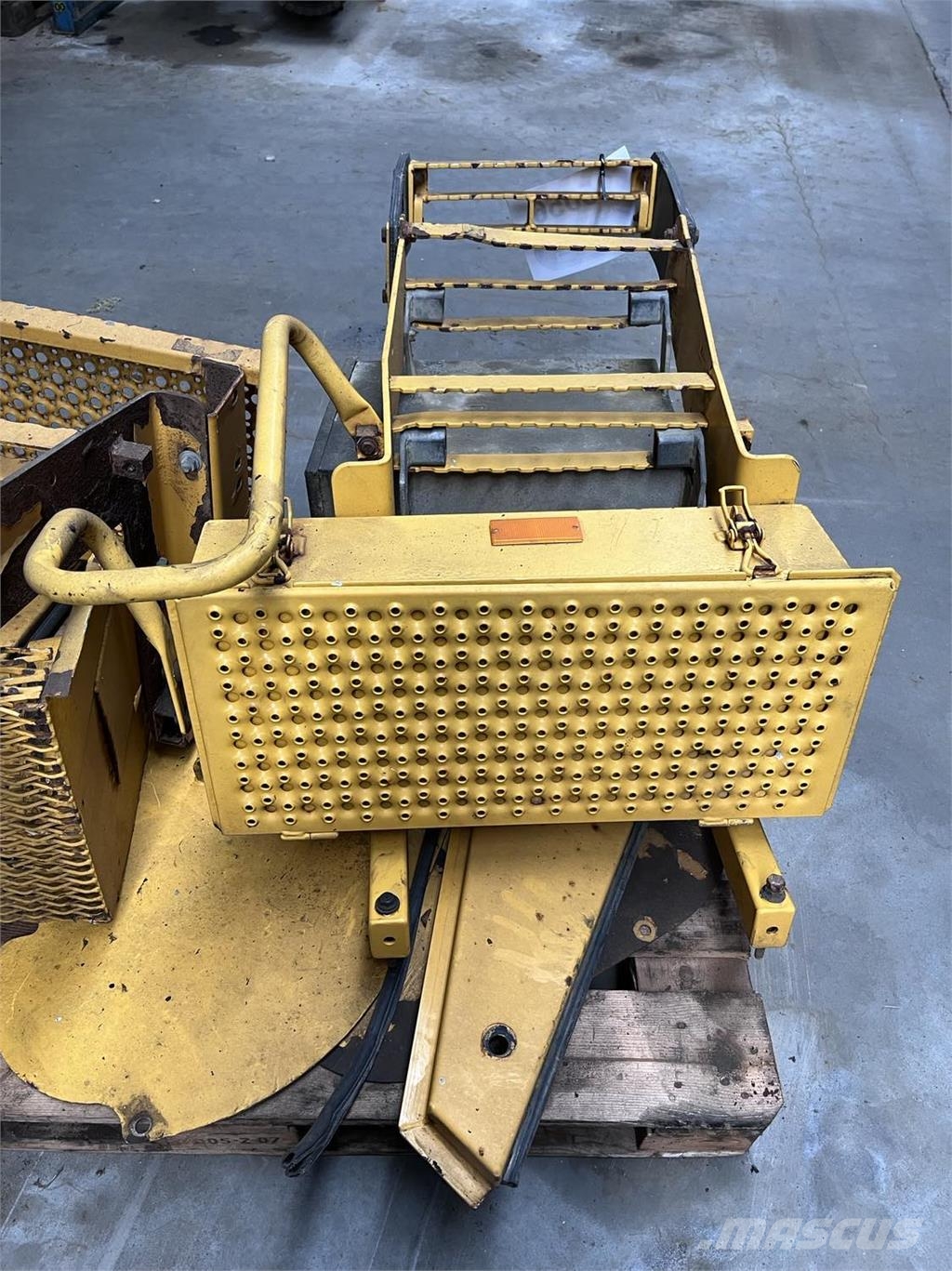 Trappe, Volvo L90E Ďalšie komponenty