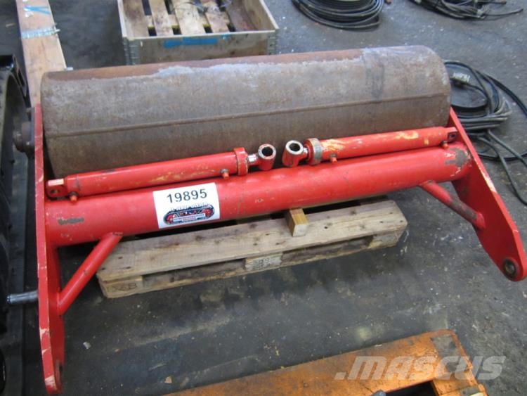 Tromle ex. Tim SD1010 type 810/220 Envipro, årg. 1 Tandemové válce