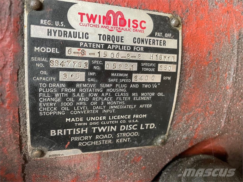 Twin Disc model 6-S-1506-2-2 H18 71R. Μετάδοση κίνησης