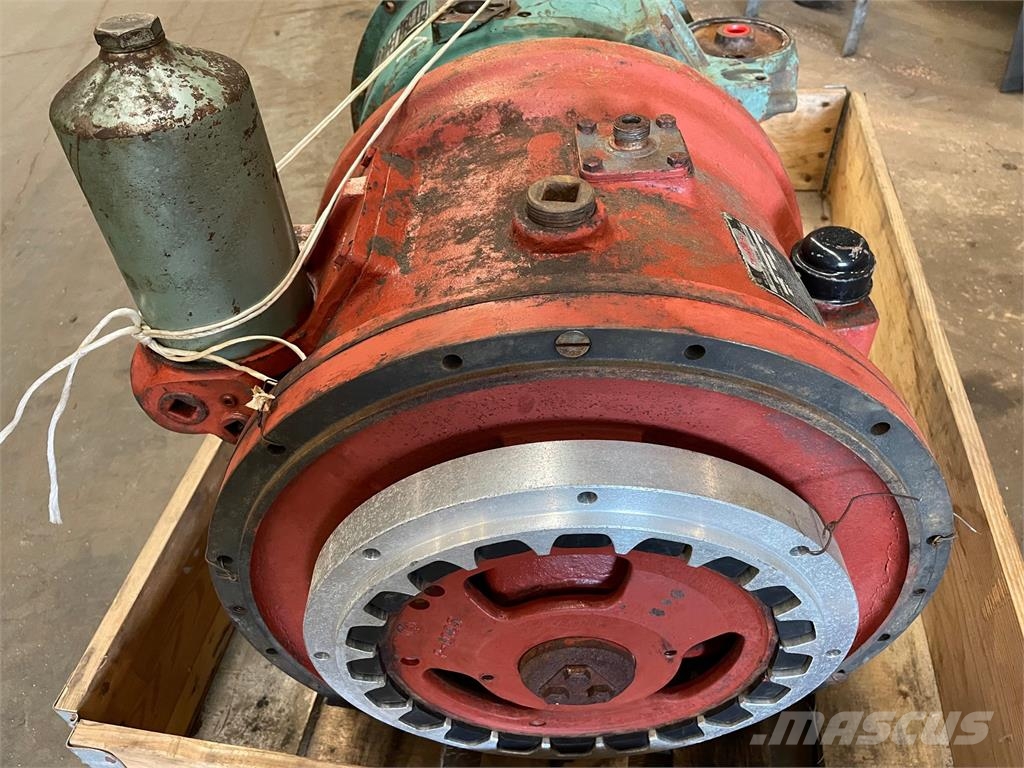 Twin Disc transmission Model 6-S-1506-2-2 - 2 stk. Μετάδοση κίνησης