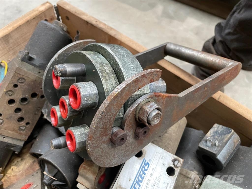  Ventiler, el og hydraulik Ďalšie komponenty