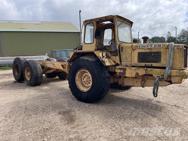 Volvo 860 dumper - til ophug Vehículos compactos de volteo