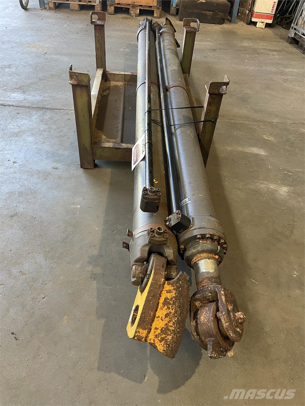 Volvo A40E Tipcylinder - 2 stk. Hydraulik