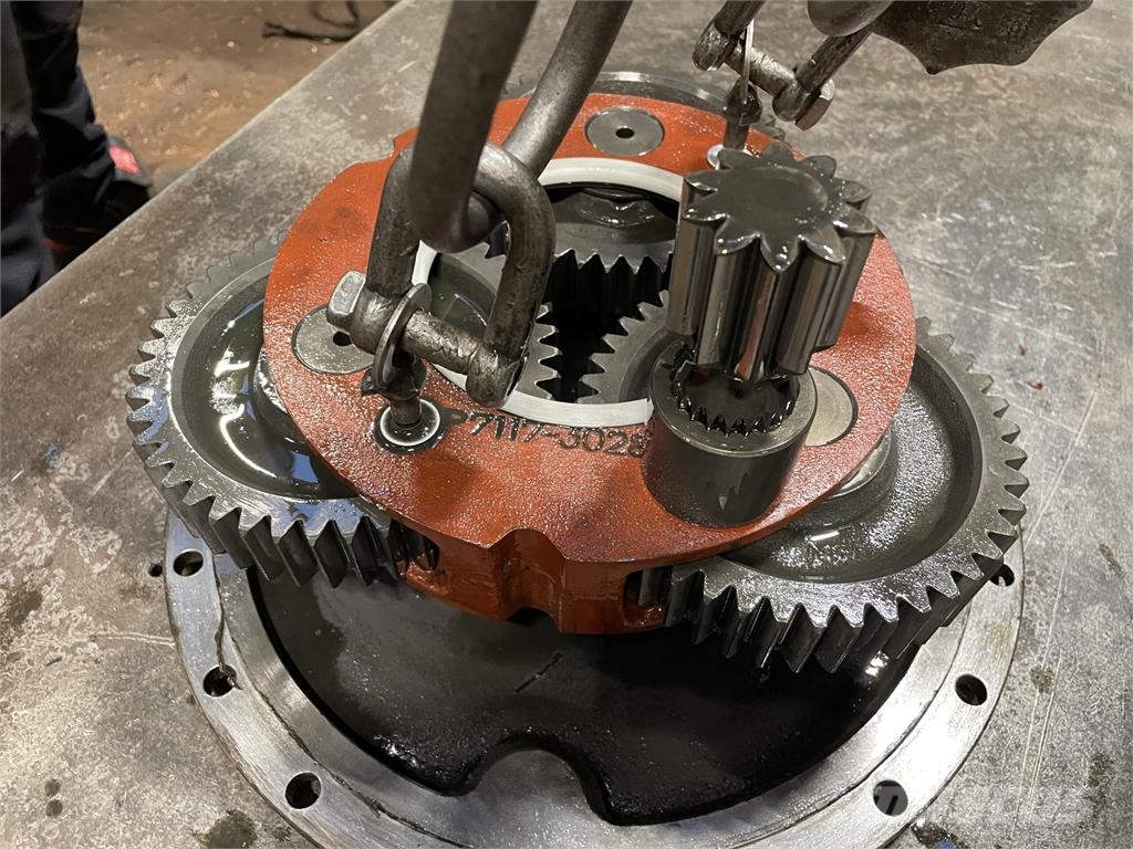 Volvo EC160C L køregear Menjalnik