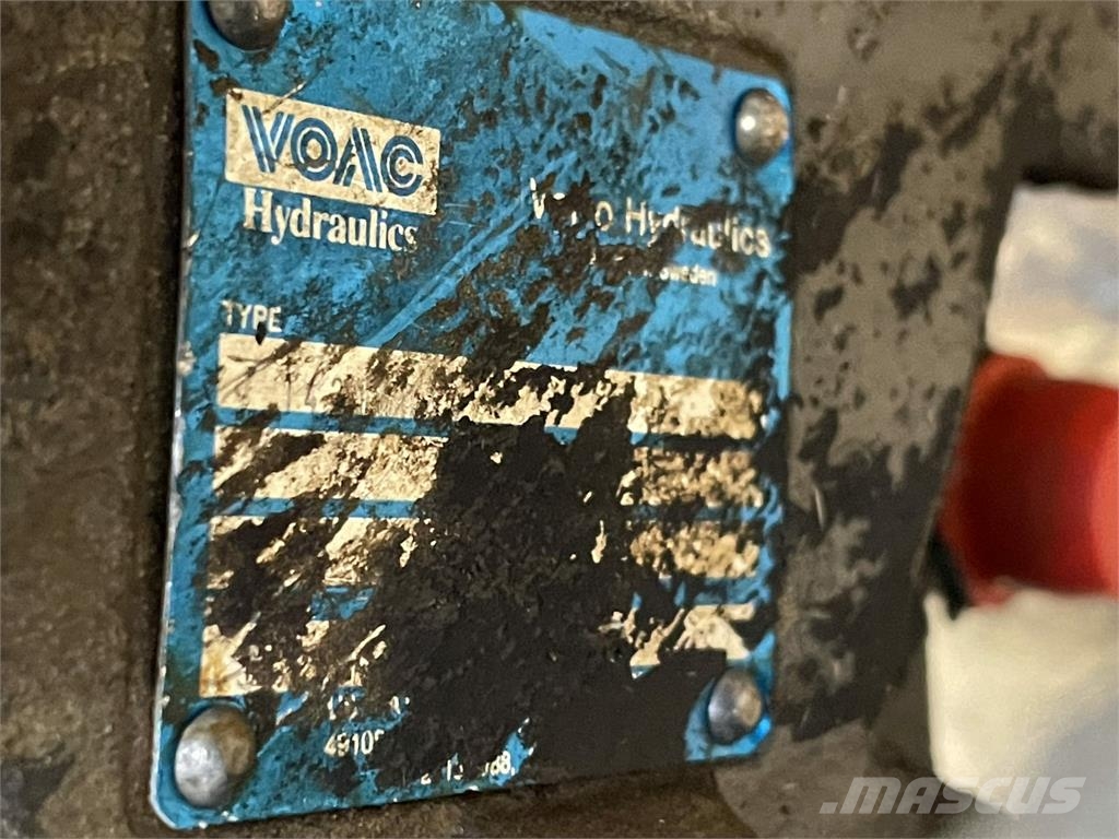 Volvo EW150 Køregear Menjalnik