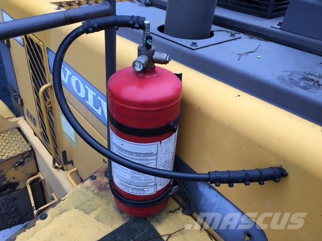 Volvo L180D log handler til ophug 輪胎式裝載機