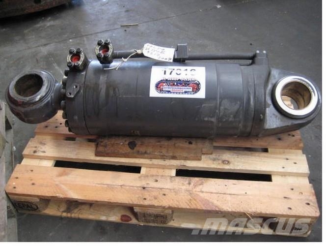 Volvo L180E Skovlcylinder (Tiltcylinder) Hydraulics