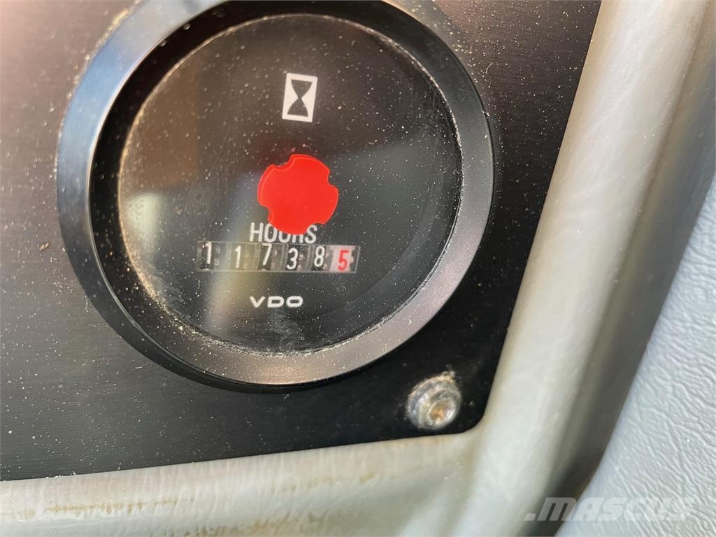 Volvo L220E læssemaskine til ophug 轮式装载机