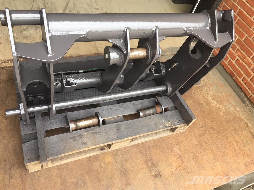 Volvo L70B hydraulisk hurtigskift Kiirliitmikud