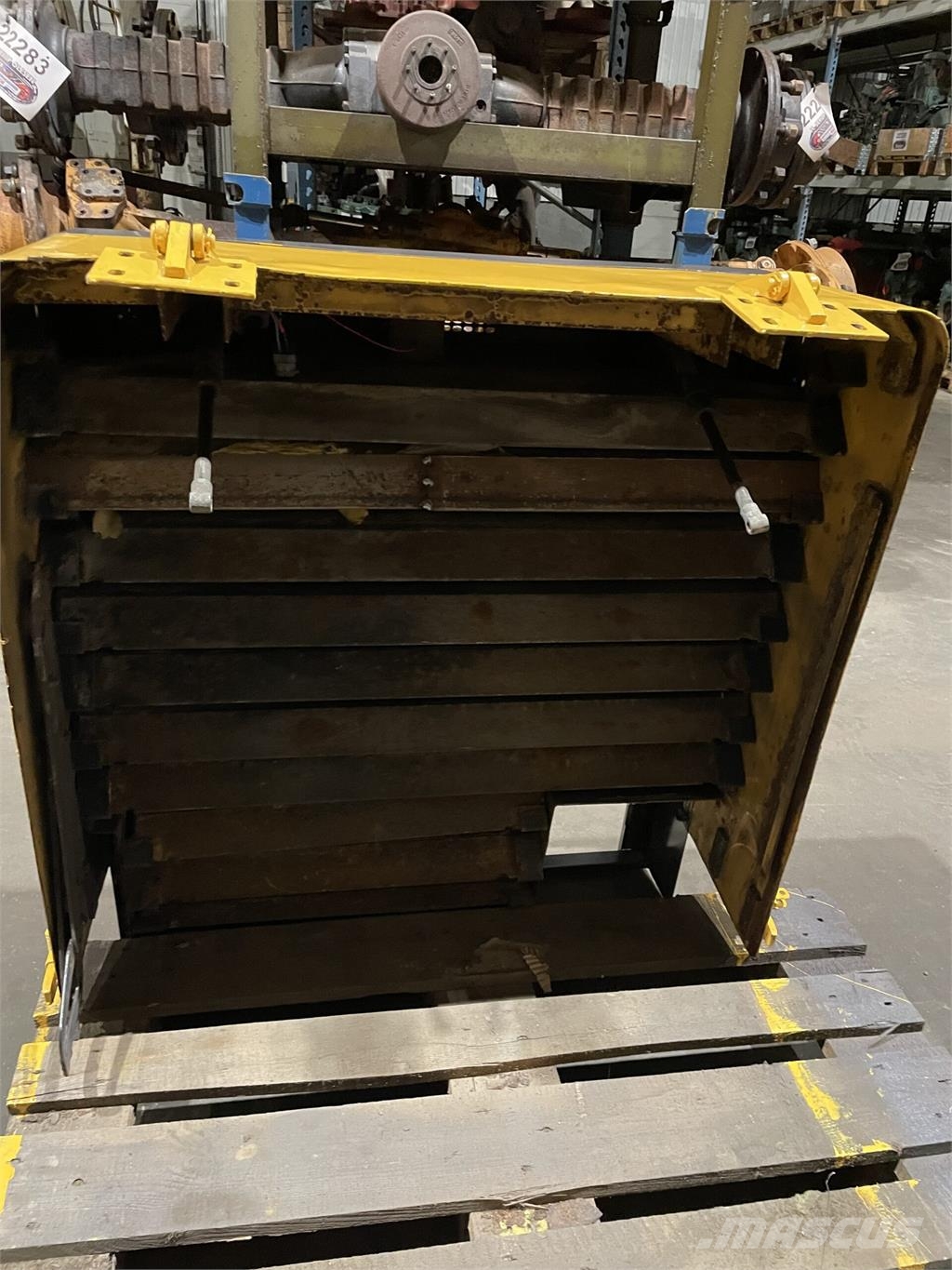 Volvo L90C kølerhjelm Diger parçalar