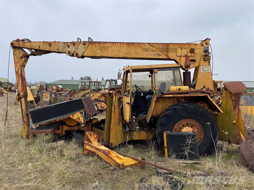 Volvo Moelven MK694 til ophug رافعات صالحة لكل أنواع الطرق