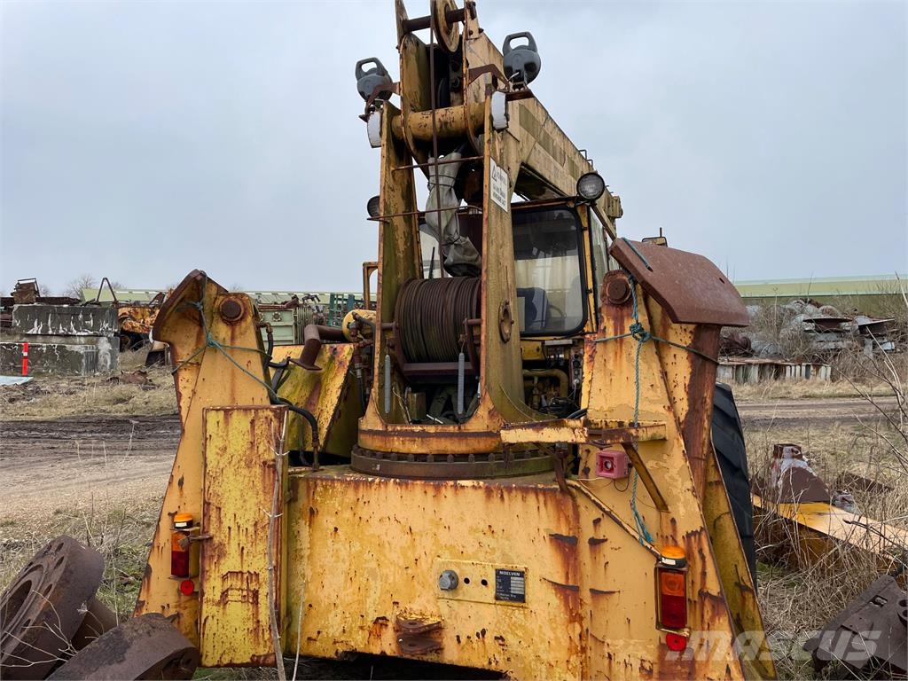 Volvo Moelven MK694 til ophug رافعات صالحة لكل أنواع الطرق