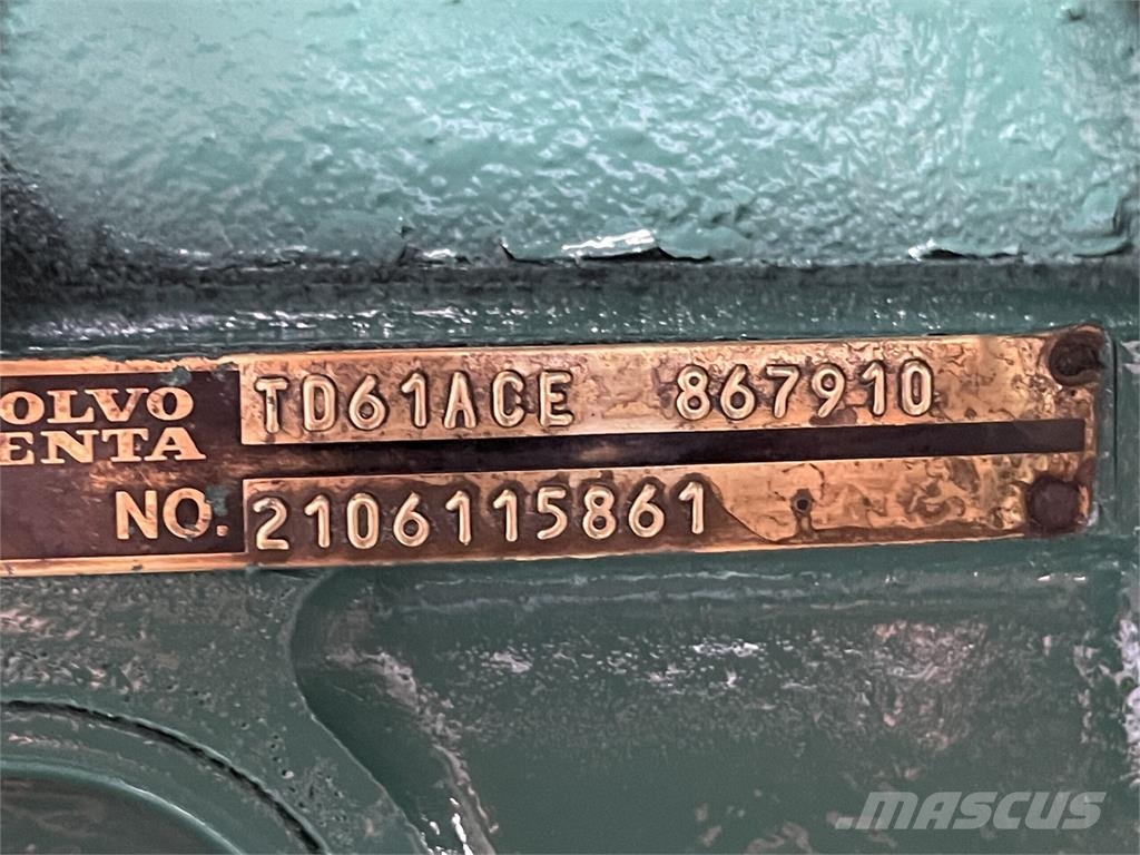Volvo TD61ACE 867910 motor ex. Åkerman H7MC s/n 1367 Dzinēji