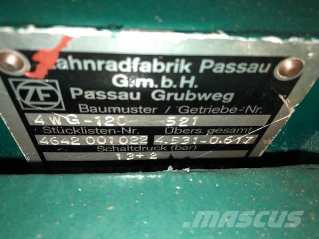 ZF 4WG-120 transmission ex. O&K L18 Vaihteisto