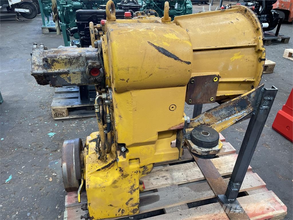 ZF 4WG-180 transmission ex. Furukawa Vaihteisto