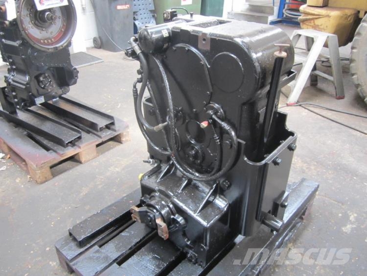 ZF 4WG-180 transmission ex. O&K L25 Przekładnie i skrzynie biegów