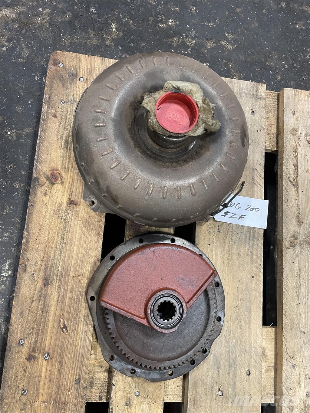 ZF 4WG-200 Transmission - KUN TIL RESERVEDELE Transmissie