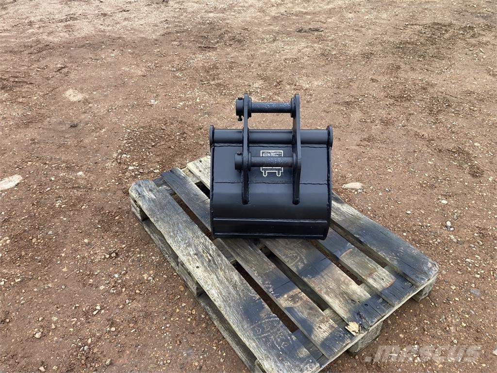  18” Toothed Bucket Schaufeln