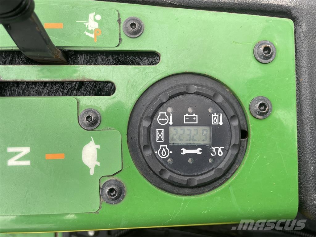 John Deere 1580 Χορτοκοπτικά γηπέδων με γκαζόν