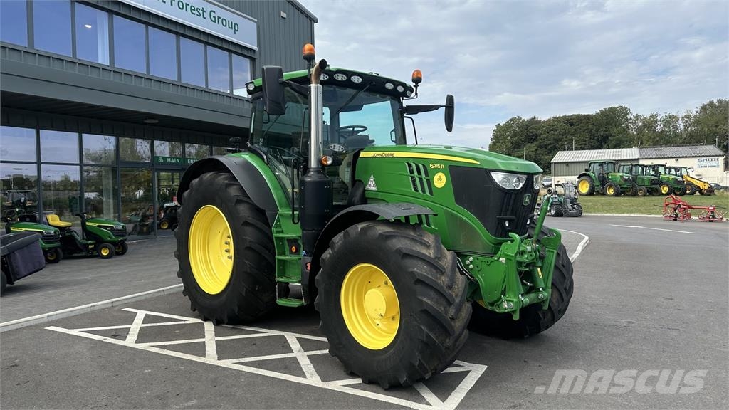 John Deere 6215R Traktoriai